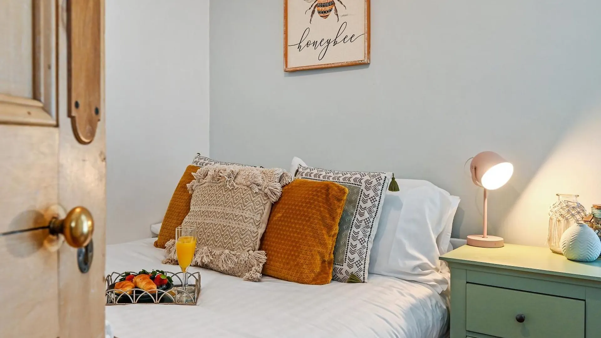 Villa Beautiful Townhouse, Great Location - Pet Friendly Cardiff